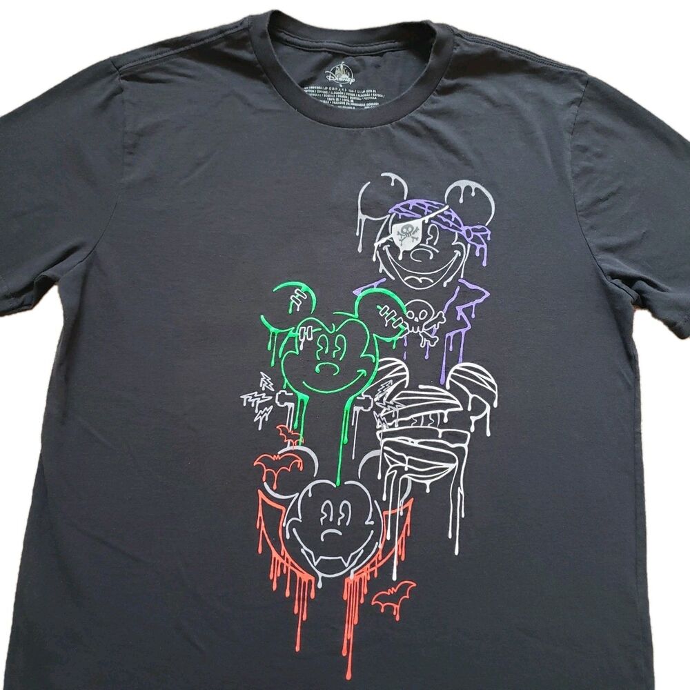 Disney Mickey Halloween Monsters Graffiti Sz Small Mens Black T-Shirt Mummy Drac